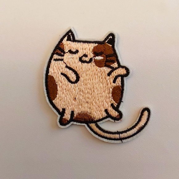 Cat Whimsy IRON ON Patch - Picture 1 of 3